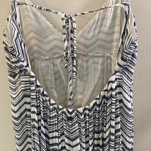 Blue striped maxi dress-backless - Picture 7 of 7